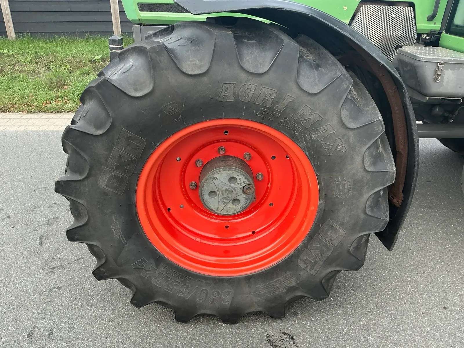 1998 Fendt 308 Turbomatik All-Wheel Drive Tractor - Image 16