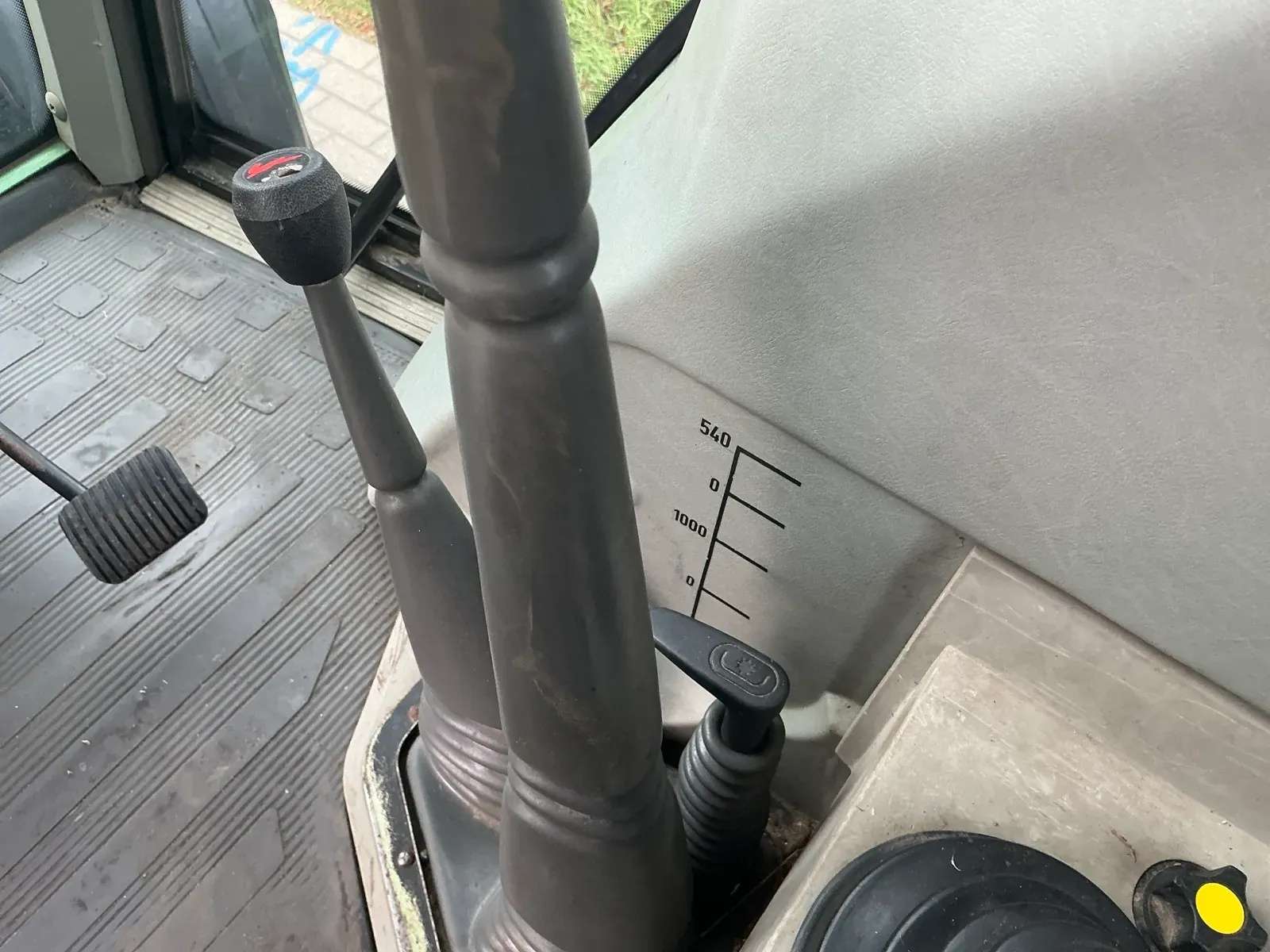 1998 Fendt 308 Turbomatik All-Wheel Drive Tractor - Image 26