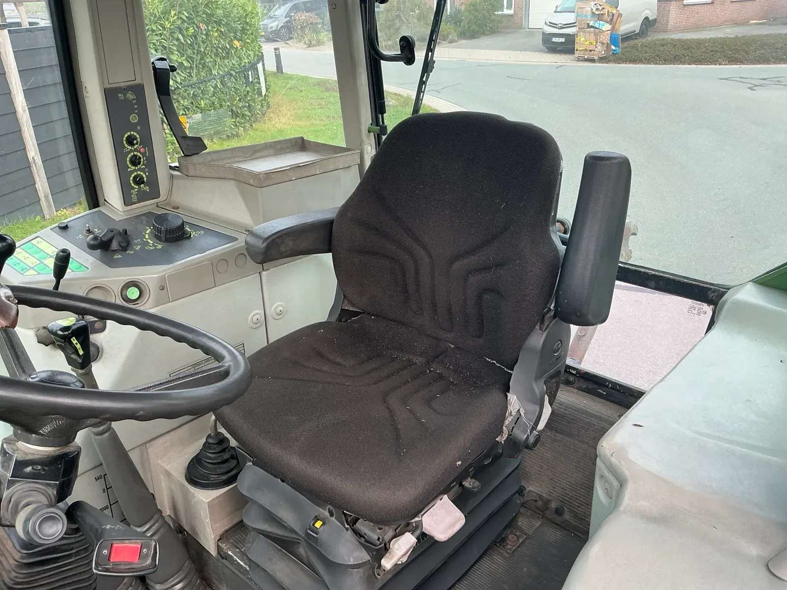 1998 Fendt 308 Turbomatik All-Wheel Drive Tractor - Image 32