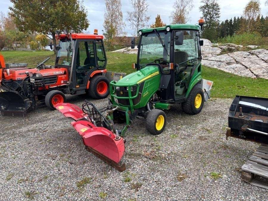 2013 John Deere 1026R tractor with loader