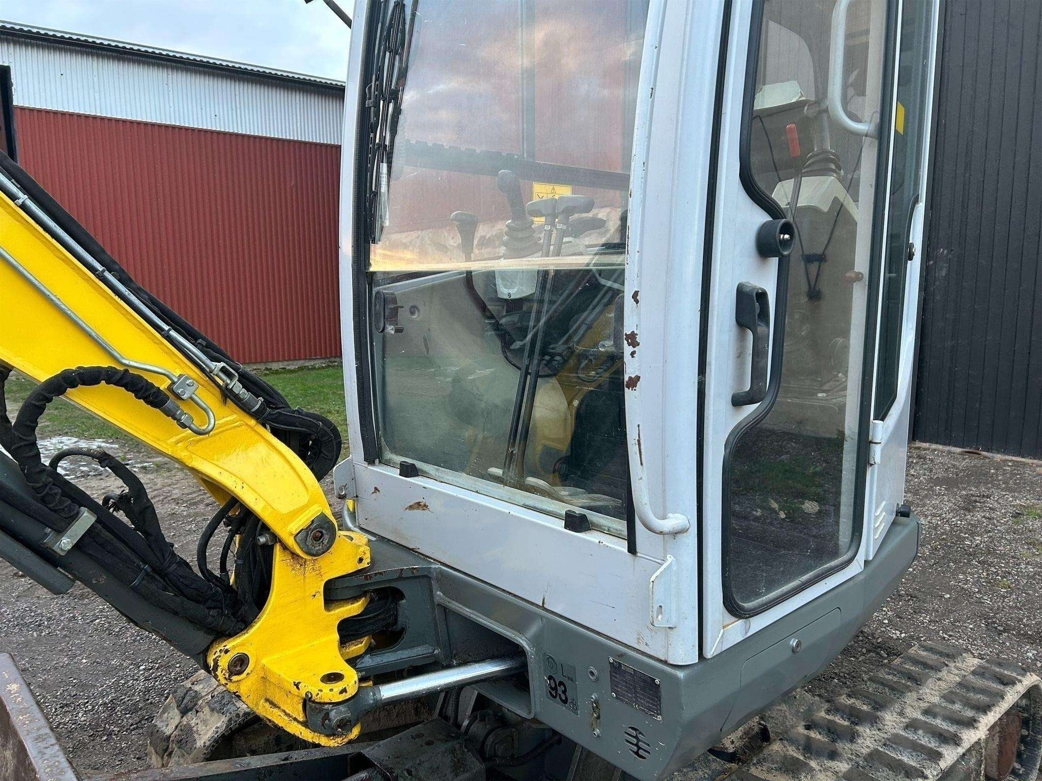 2013 Wacker Neuson EZ28 Excavator - Image 13