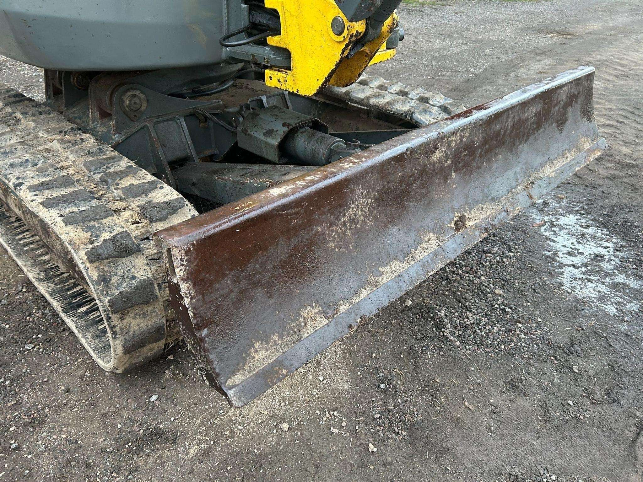 2013 Wacker Neuson EZ28 Excavator - Image 27