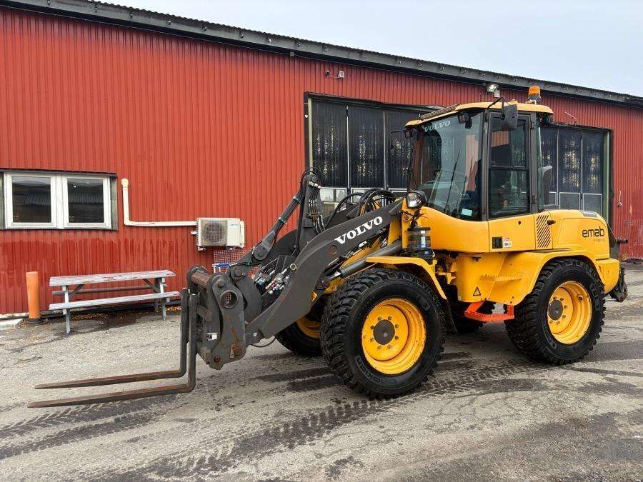 2017 Volvo L35G Loader - Image 2