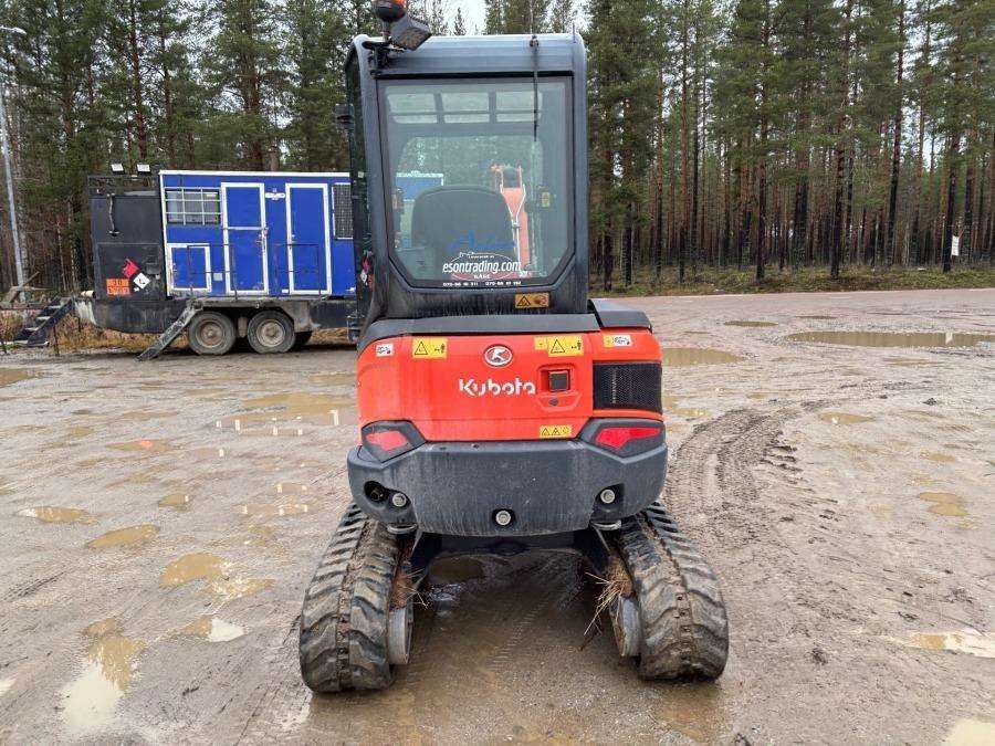 2019 Kubota U27-4 HI Excavator with trailer - Image 11