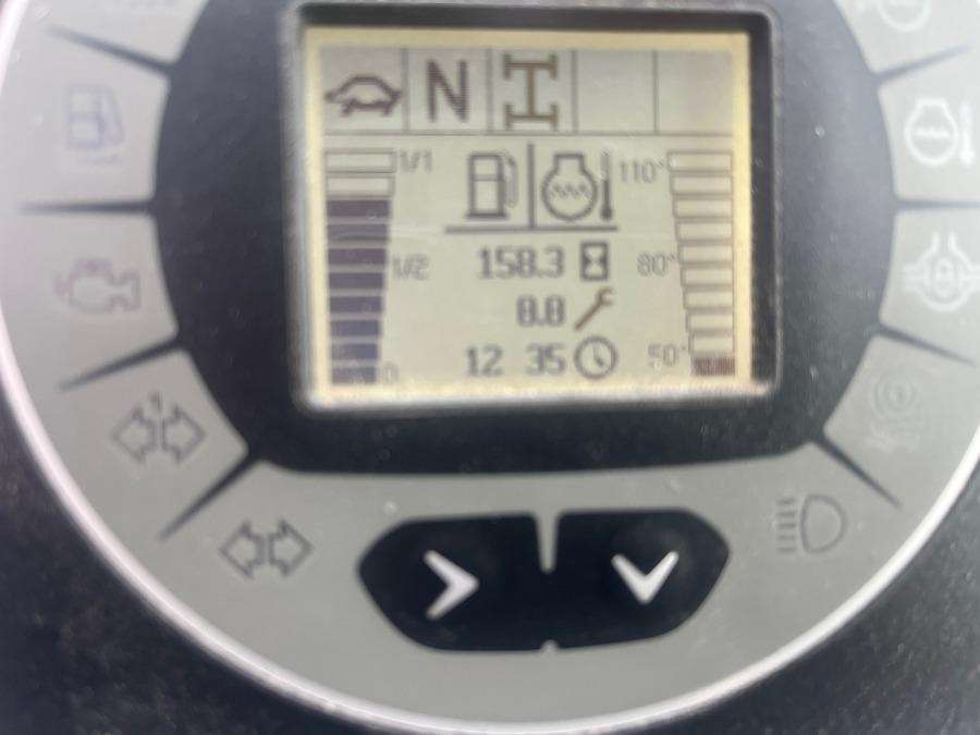 2023 Kramer 8085 Wheel loader Plow equipped - Image 11