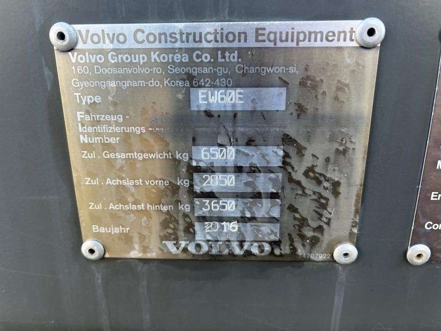 2016 Volvo EW60E Excavator - Image 12