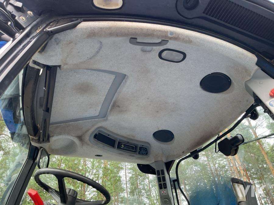 2012 New Holland T6070 Elite Tractor with loader - Image 12