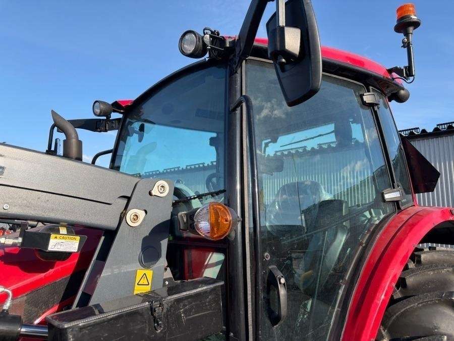2021 Valtra A75 Tractor with loader - Image 13