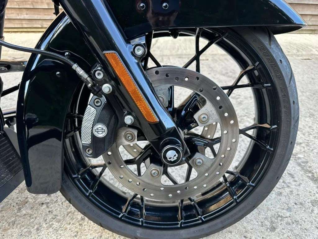 2022 HARLEY-DAVIDSON ROAD KING - Image 12