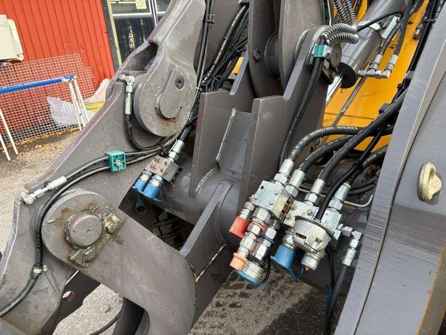 2017 Volvo L35G Loader - Image 14