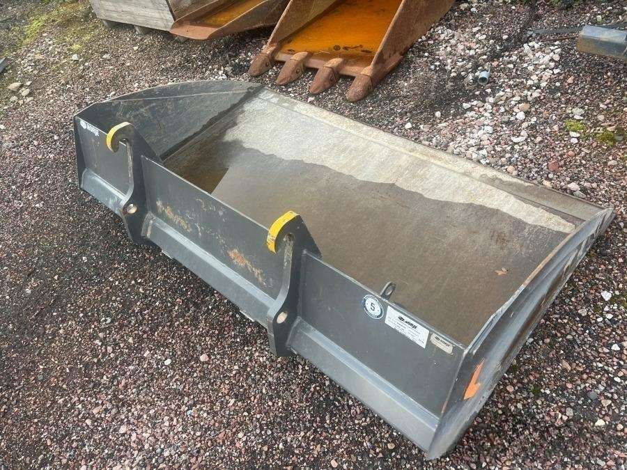 2023 Kramer 8085 Wheel loader Plow equipped - Image 14