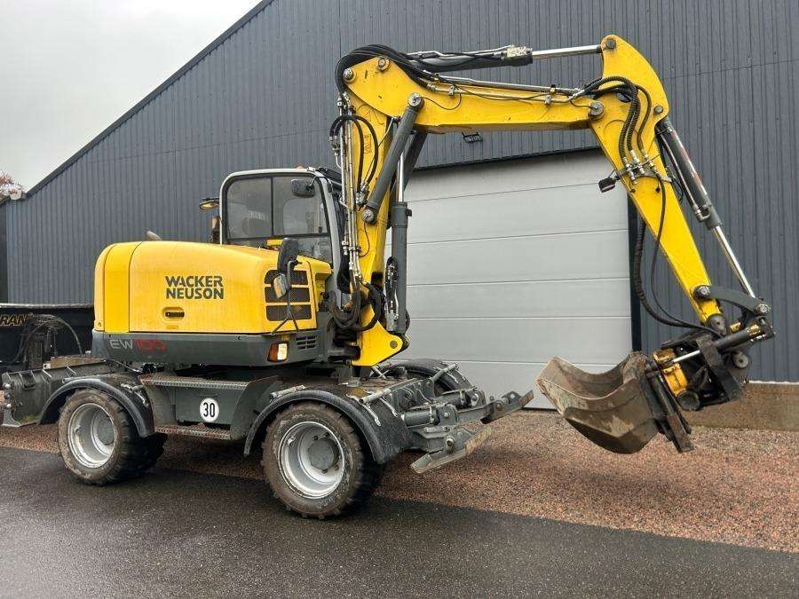 2017 Wacker Neuson EW100 Excavator with trolley