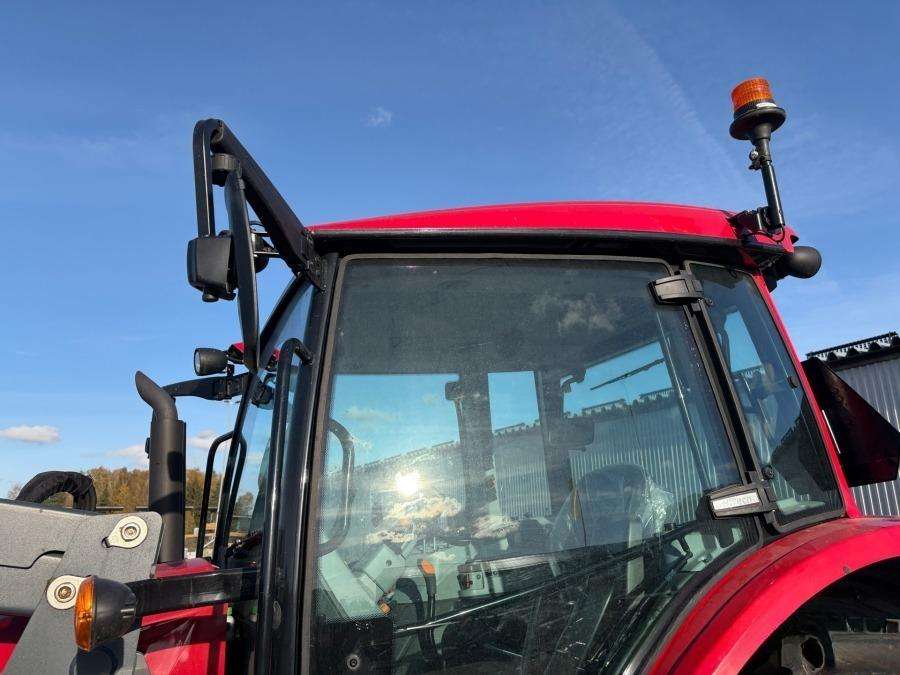 2021 Valtra A75 Tractor with loader - Image 16