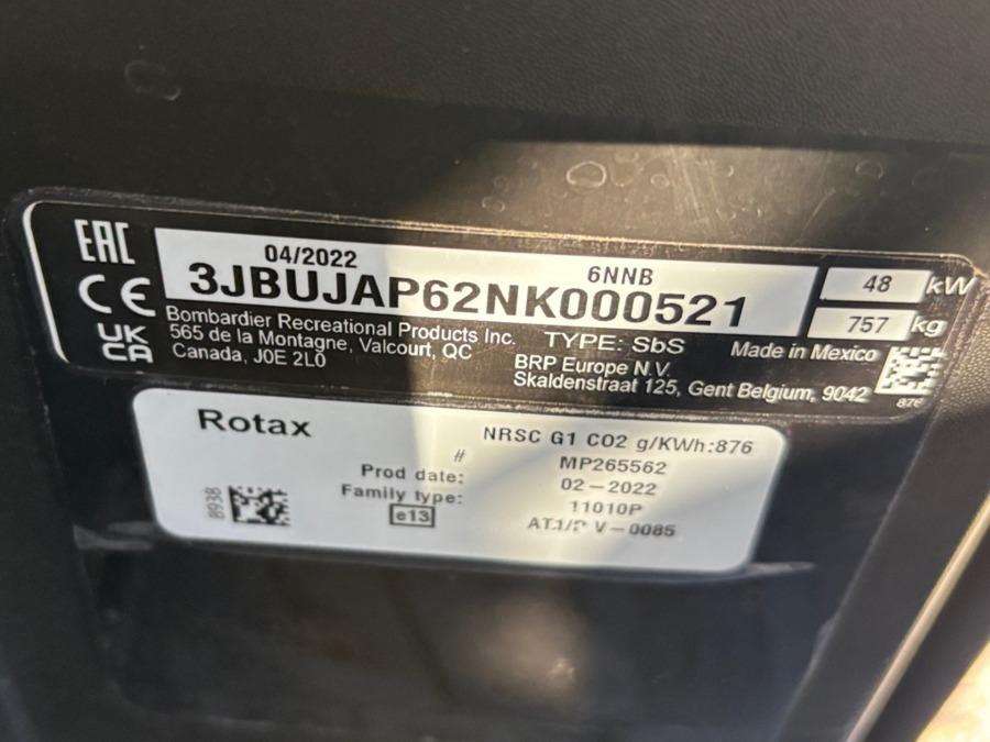 2021 Can-Am Traxter XU HD9 SSV - Image 17