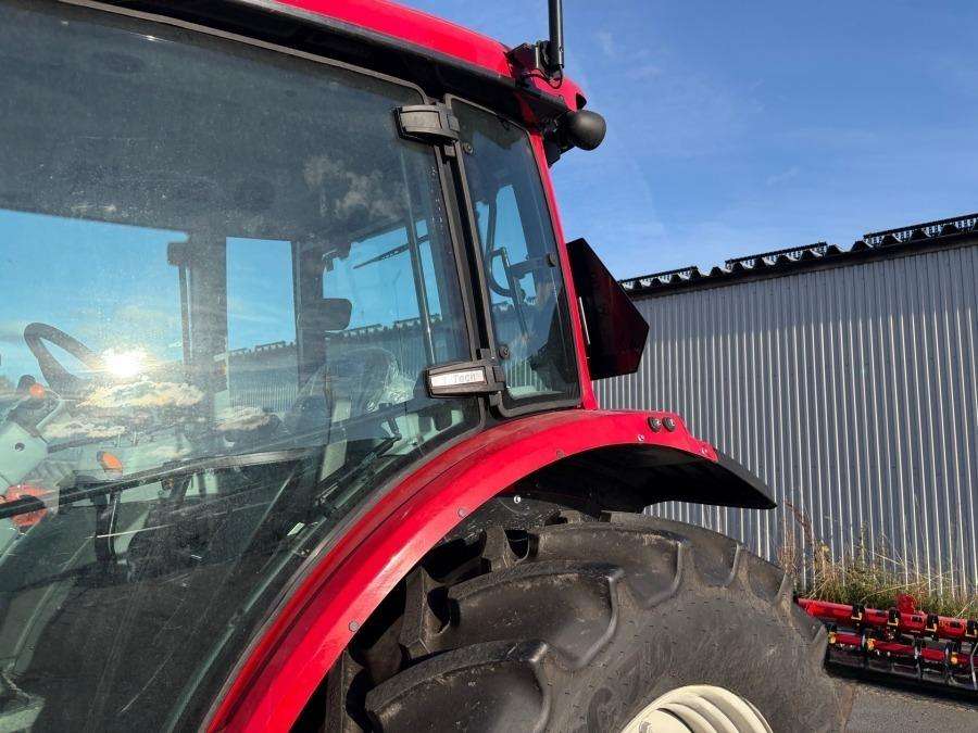 2021 Valtra A75 Tractor with loader - Image 17