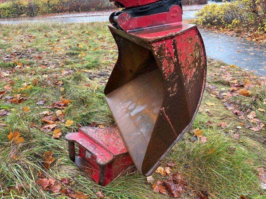 2021 Takeuchi TB 230 Excavator with rototilt & attachments - Image 20