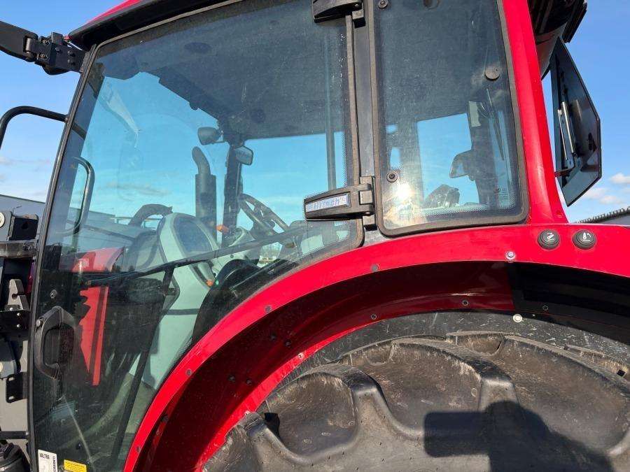 2021 Valtra A75 Tractor with loader - Image 20