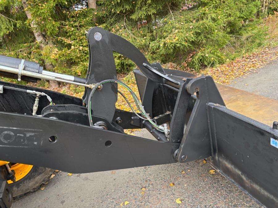 2014 JCB 406 Wheel loader - Image 20