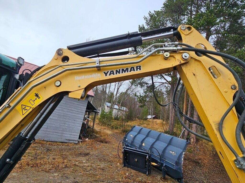 2015 Yanmar VIO38-U Excavator - Image 22