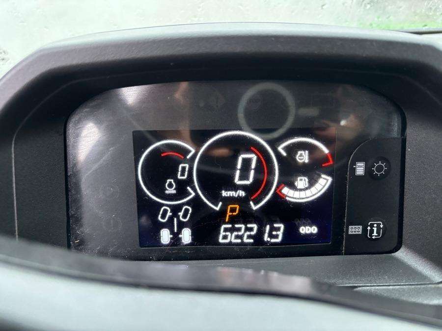 2021 John Deere Gator XUV865M UTV - Image 22