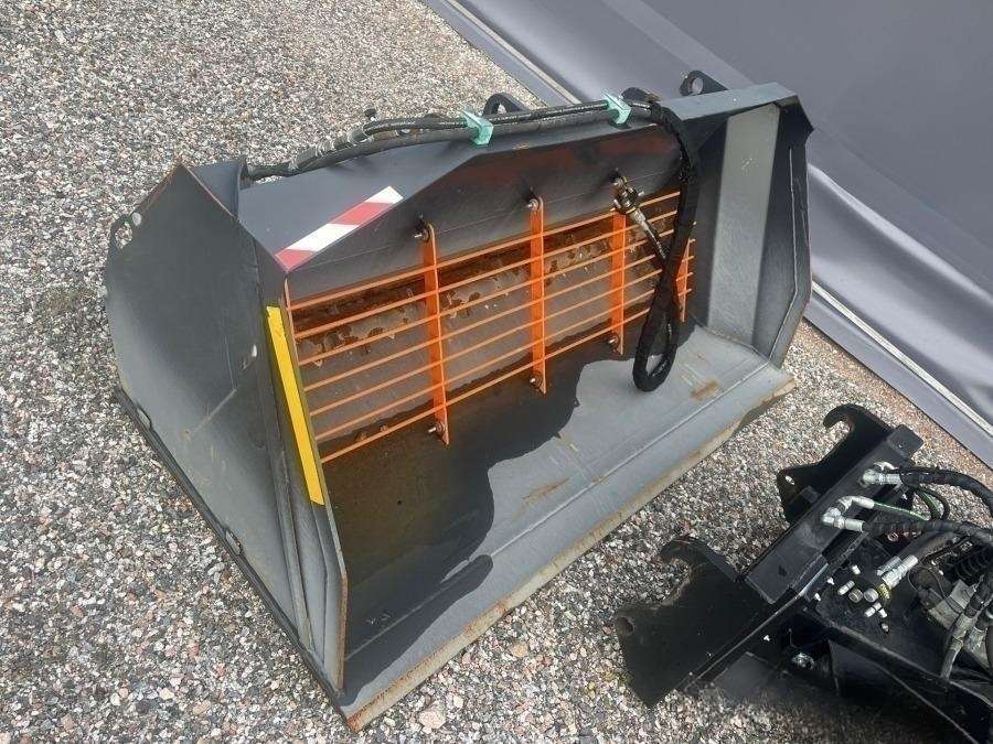 2023 Kramer 8085 Wheel loader Plow equipped - Image 24