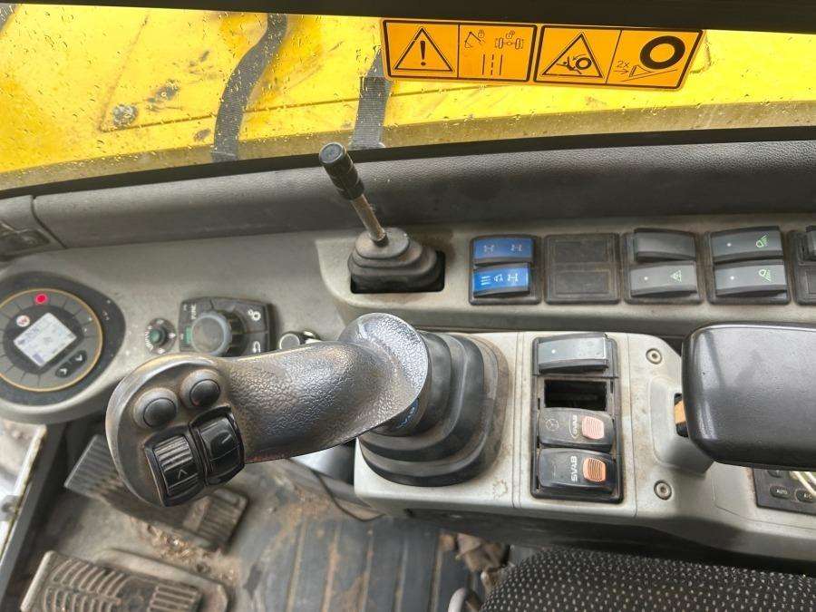 2017 Wacker Neuson EW100 Excavator with trolley - Image 25