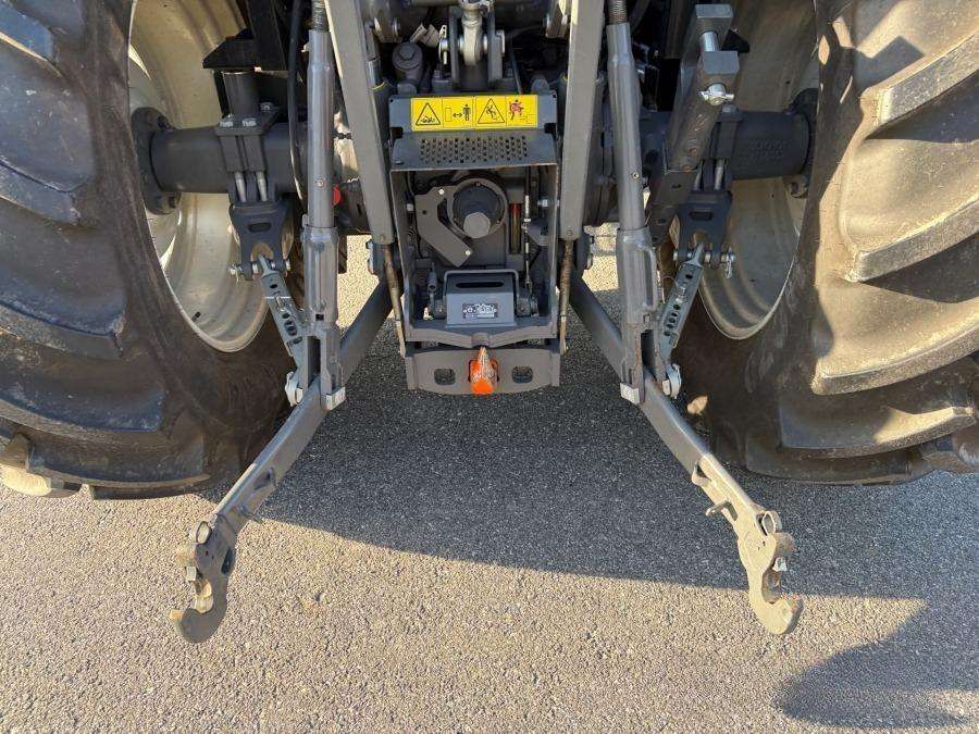 2021 Valtra A75 Tractor with loader - Image 25