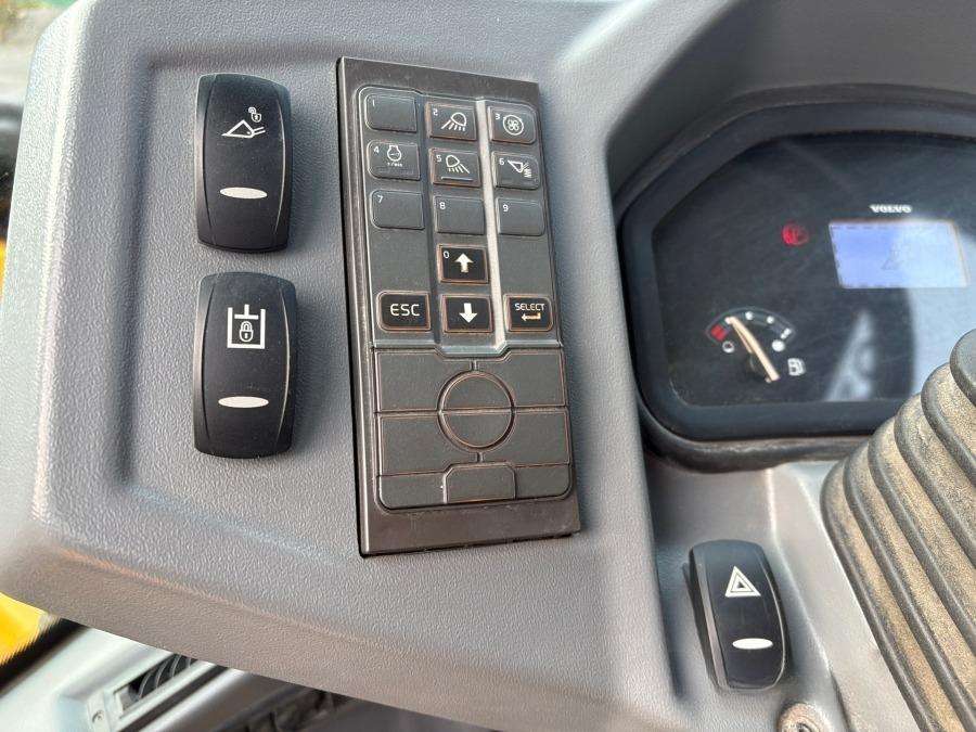 2017 Volvo L35G Loader - Image 27