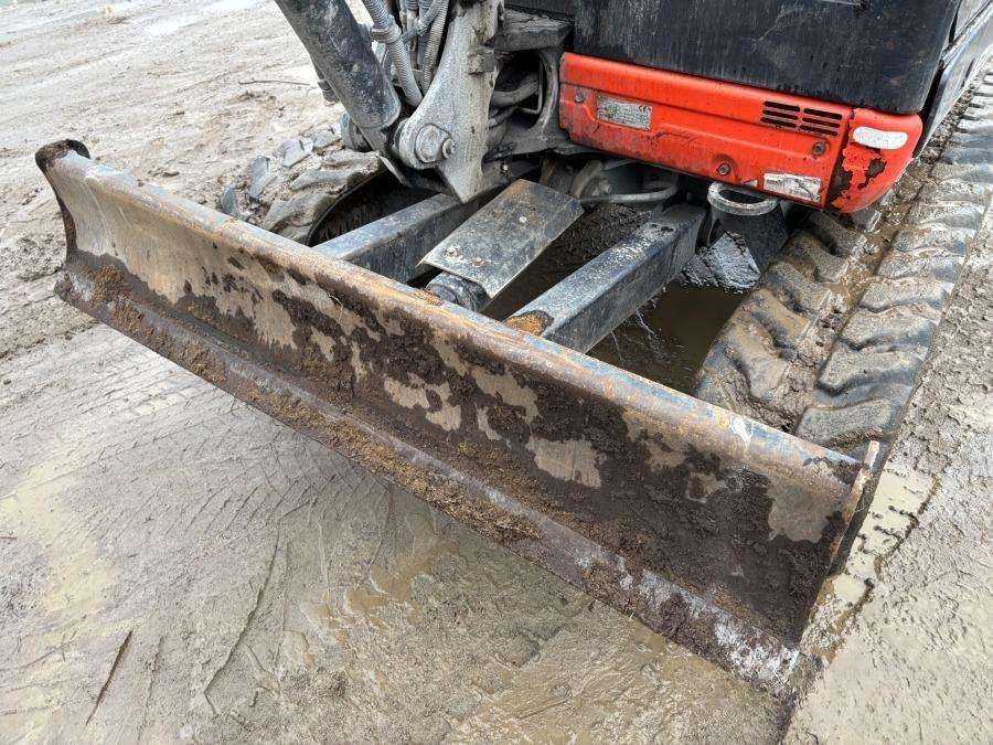 2019 Kubota U27-4 HI Excavator with trailer - Image 29