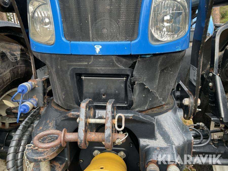 2012 New Holland T6070 Elite Tractor with loader - Image 29