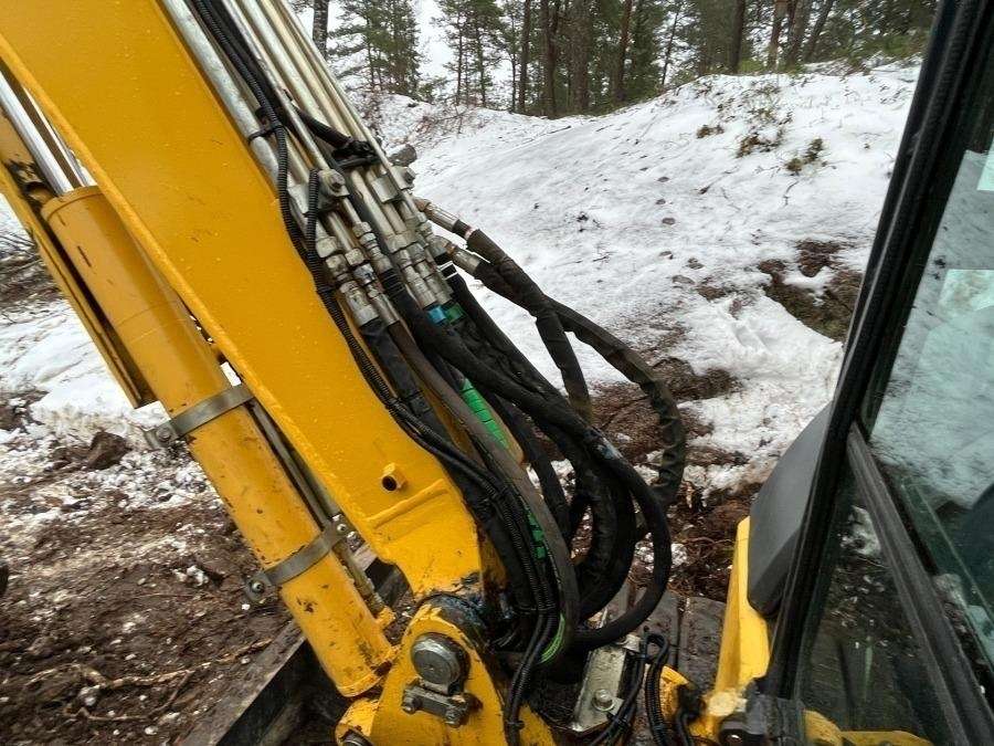 2017 Komatsu PC55MR-3 Excavator - Image 31