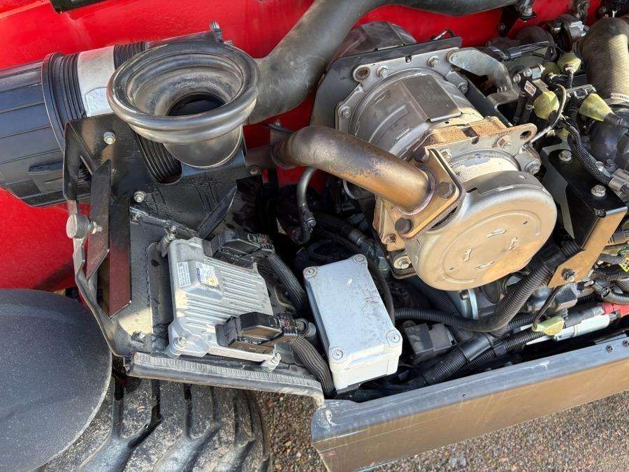 2019 Manitou MT 625 H Telescopic loader with bucket and forks - Image 32