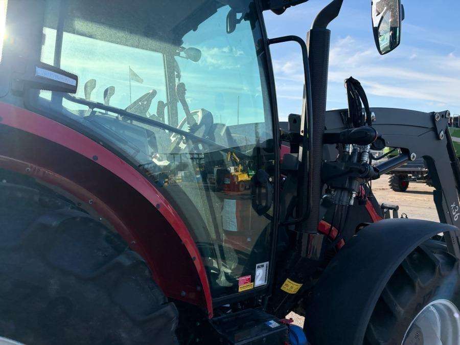 2021 Valtra A75 Tractor with loader - Image 33
