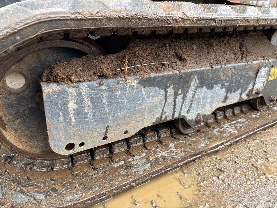 2019 Kubota U27-4 HI Excavator with trailer - Image 35