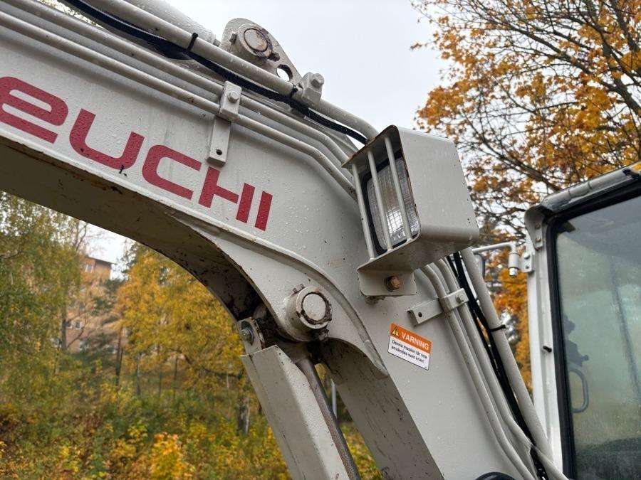 2021 Takeuchi TB 230 Excavator with rototilt & attachments - Image 35