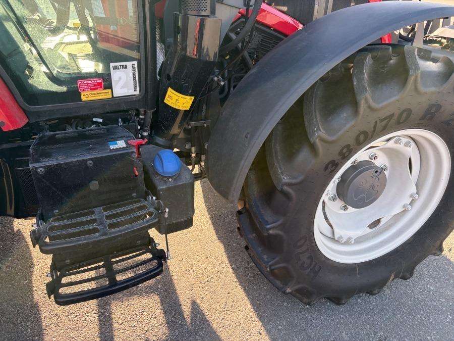 2021 Valtra A75 Tractor with loader - Image 35