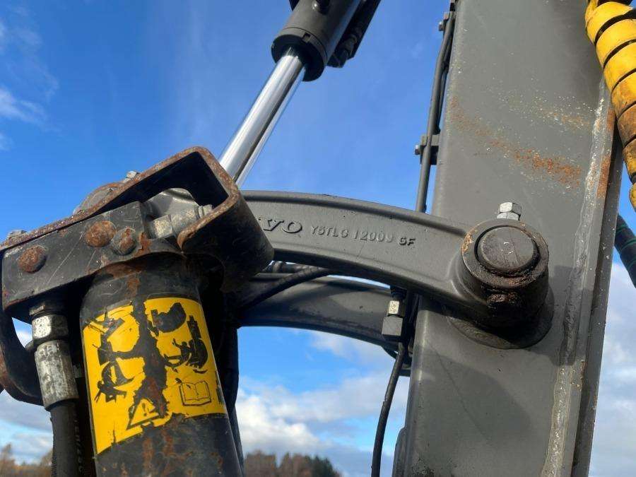 2016 Volvo EW60E Excavator - Image 36