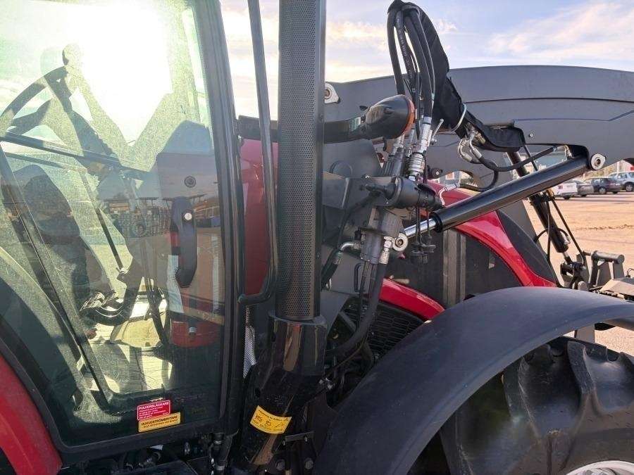 2021 Valtra A75 Tractor with loader - Image 36