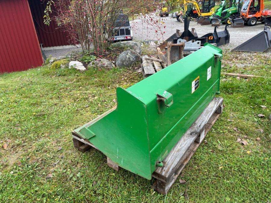 2013 John Deere 1026R tractor with loader - Image 37