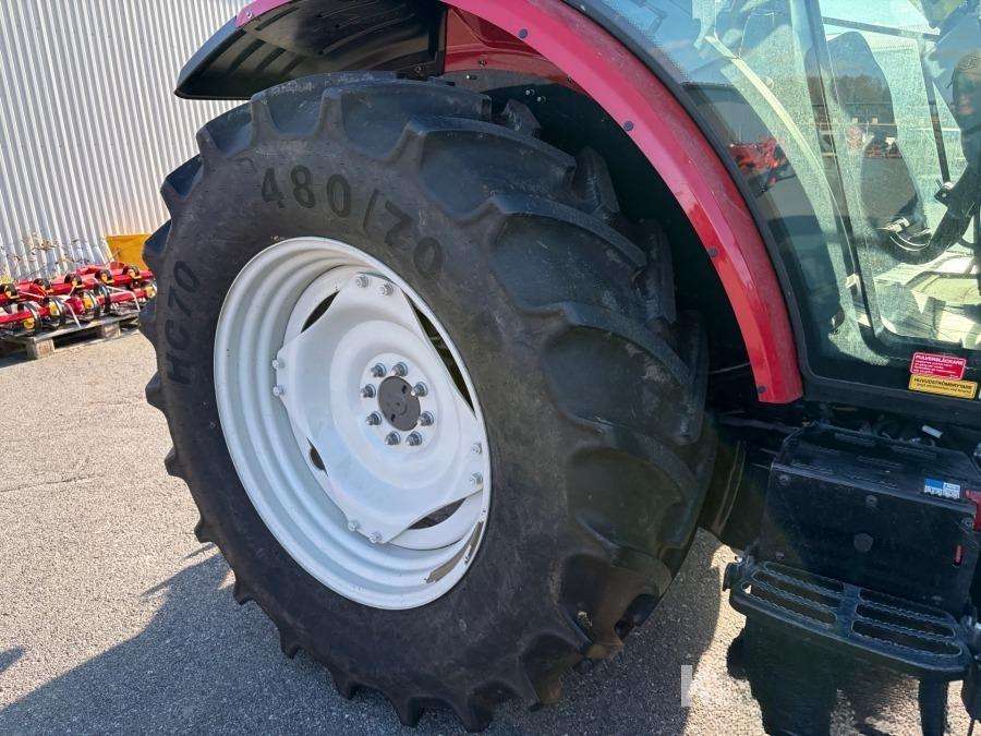 2021 Valtra A75 Tractor with loader - Image 37