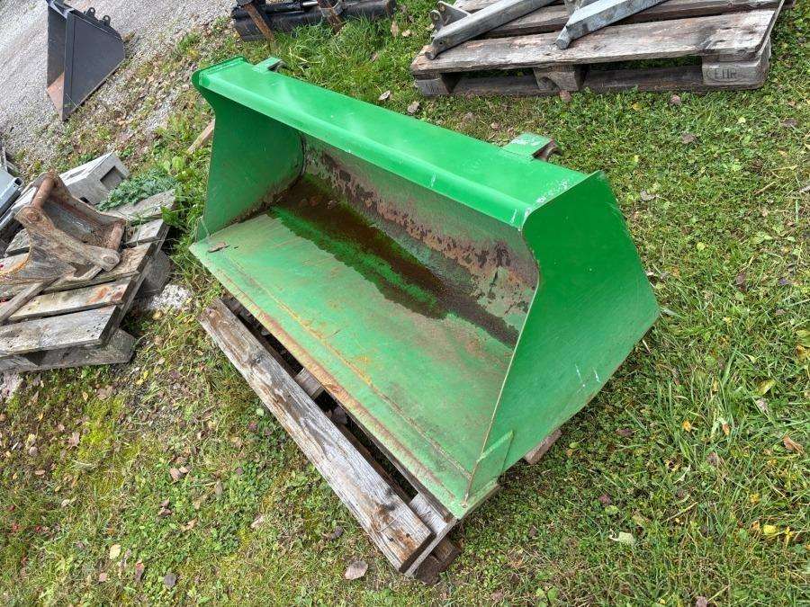 2013 John Deere 1026R tractor with loader - Image 38