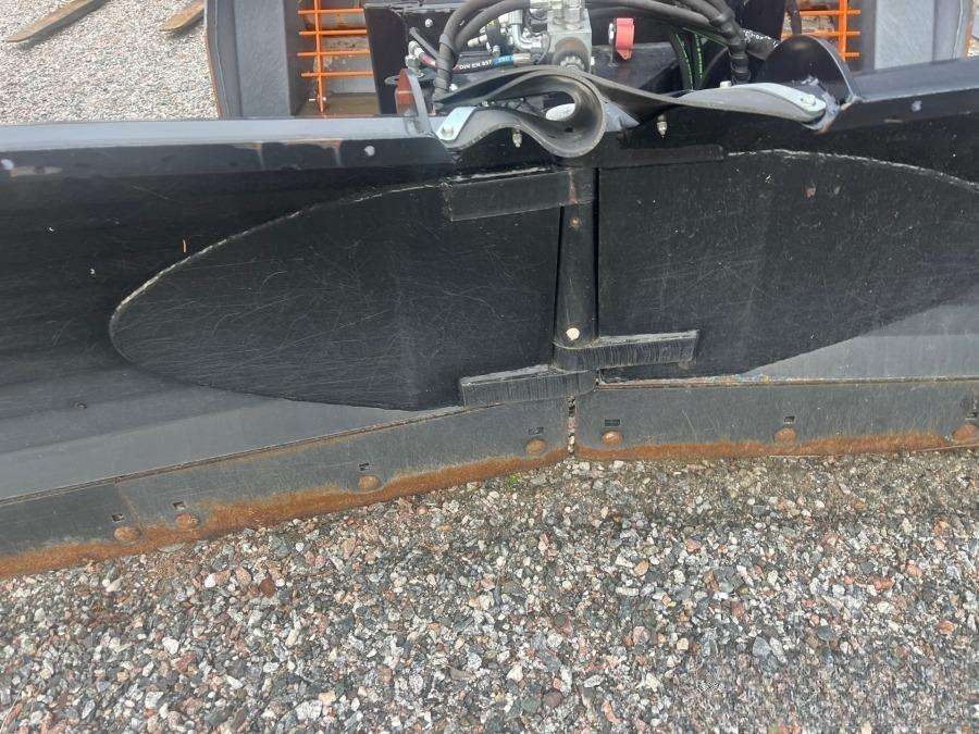 2023 Kramer 8085 Wheel loader Plow equipped - Image 39