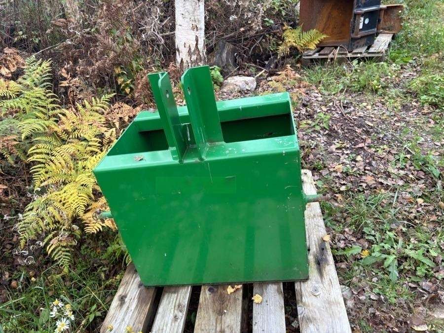 2013 John Deere 1026R tractor with loader - Image 40