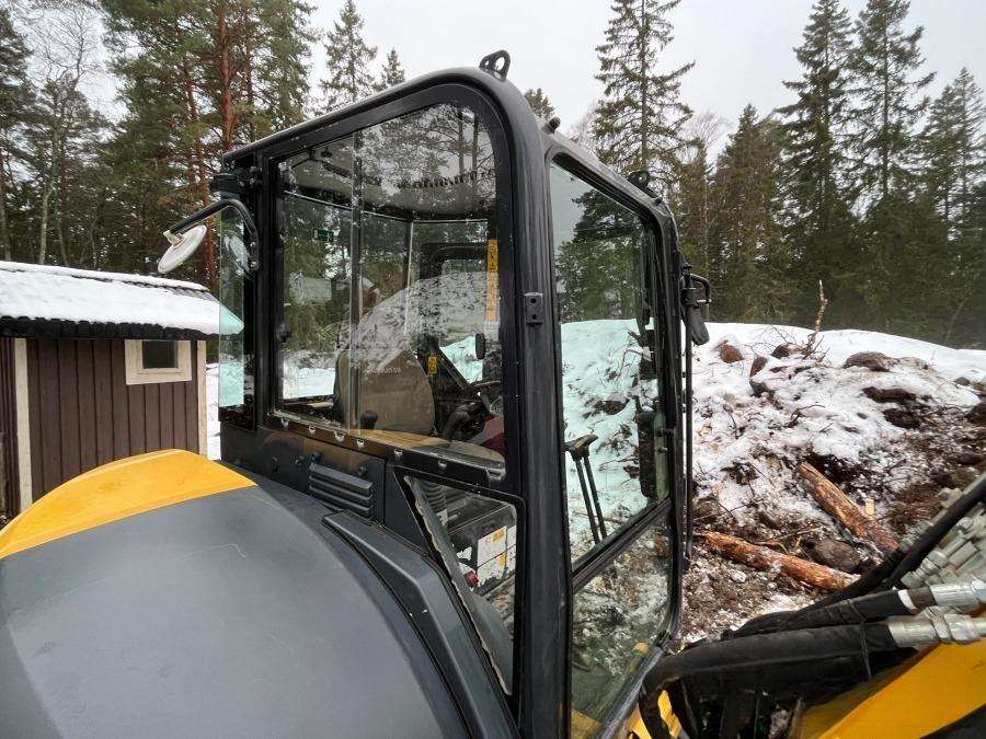 2017 Komatsu PC55MR-3 Excavator - Image 40