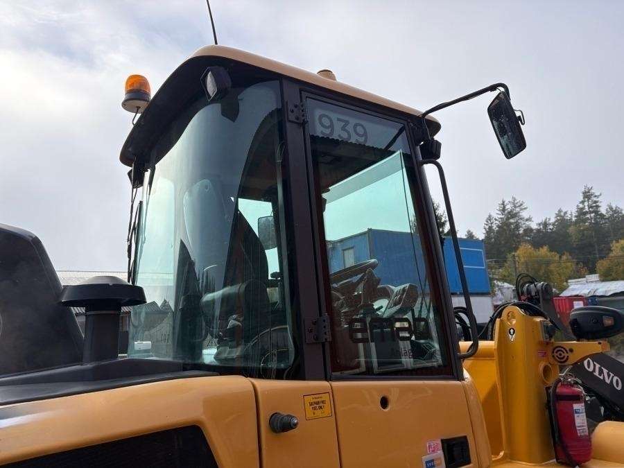 2017 Volvo L35G Loader - Image 40