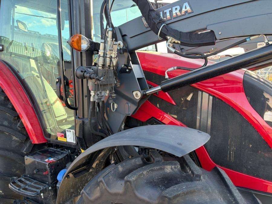 2021 Valtra A75 Tractor with loader - Image 40