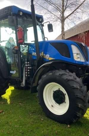 2019 New Holland T4.100F Tractor