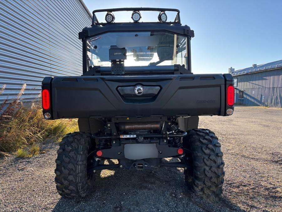 2021 Can-Am Traxter XU HD9 SSV - Image 5