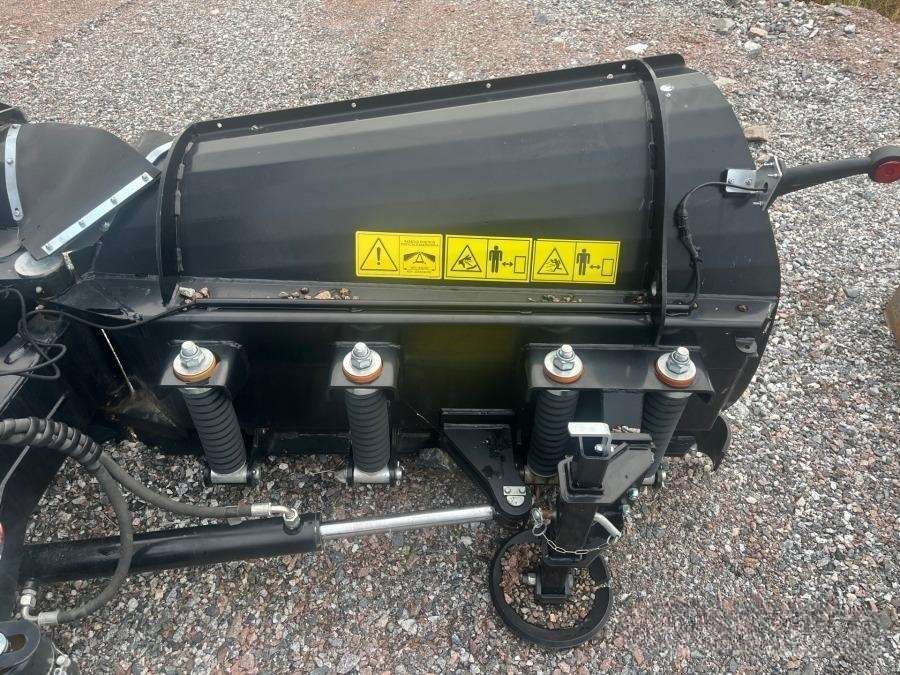 2023 Kramer 8085 Wheel loader Plow equipped - Image 41