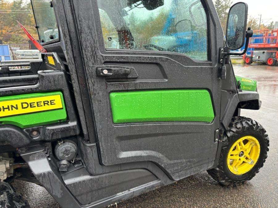 2021 John Deere Gator XUV865M UTV - Image 41